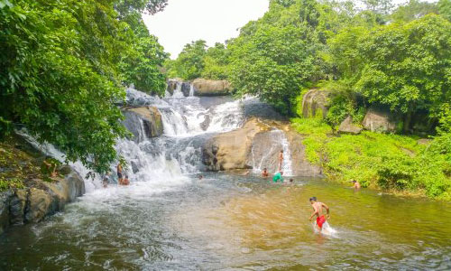 Ilanjippara Waterfalls